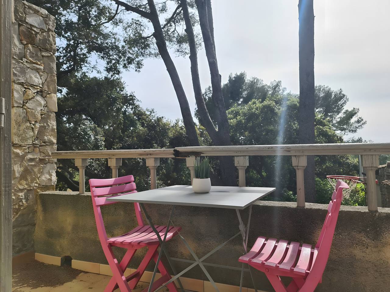 Gîte de charme sous les pins, à 900m plage in Sanary-sur-Mer, Région de Toulon