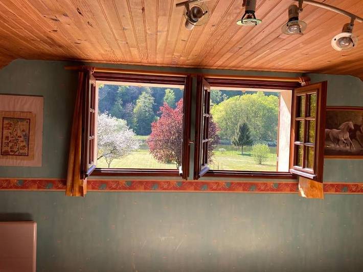 Location de vacances pour 6 personnes, avec terrasse et jardin à Thilay - 4