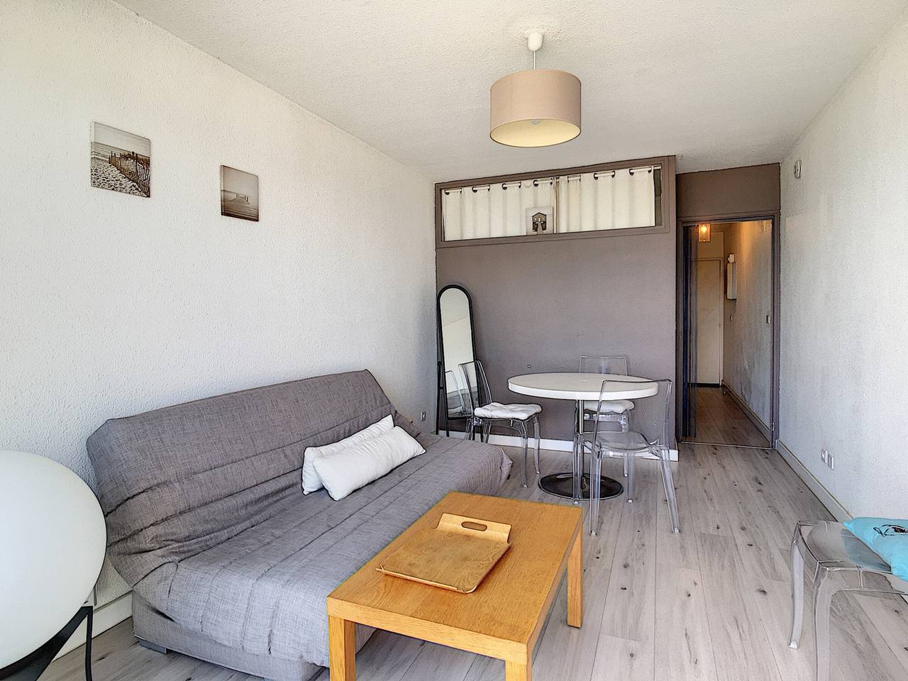 Appartement entier, Studio cabine moderne avec garage pour 4 personnes, vue mer in Mauguio, Côte d'Améthyste