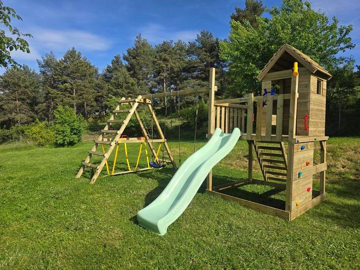 Casa rural para 13 personas, con jardín y piscina, Familias con niños en Berguedà - 2