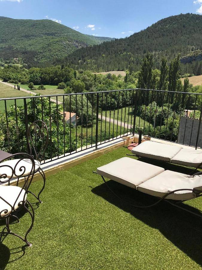 Hôtel pour 2 personnes, avec jardin et jacuzzi, animaux acceptés à Reilhanette - 4