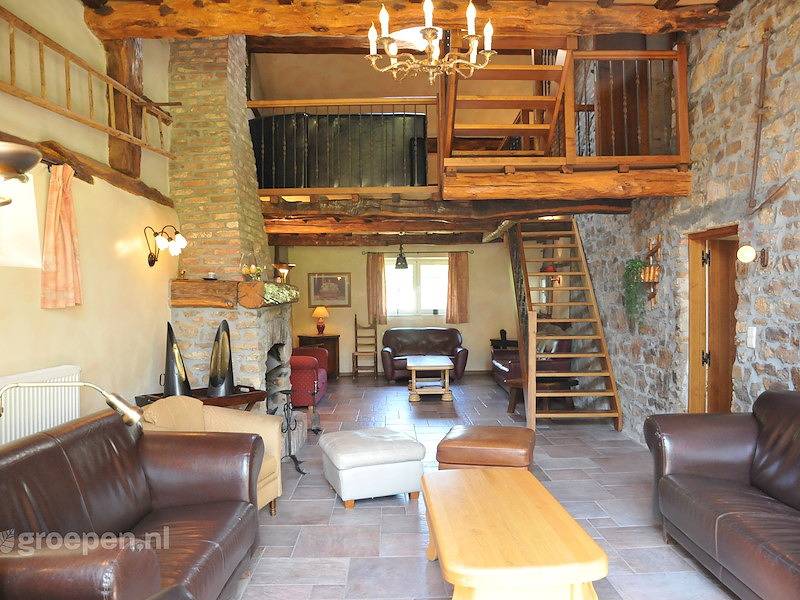 Maison de vacances pour 32 personnes avec balcon/terrasse in Érezée, Province de Luxembourg