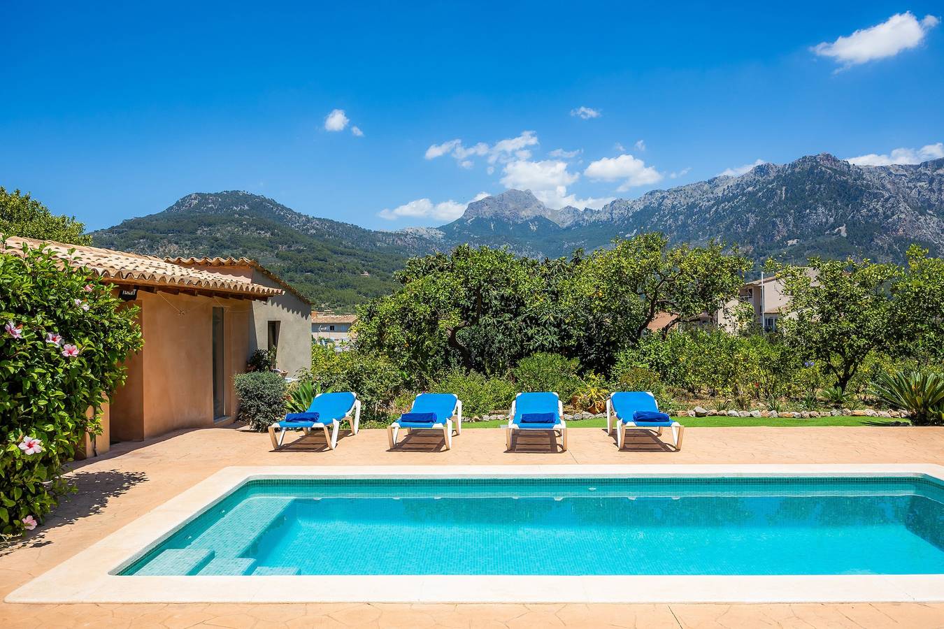 Ferienhaus mit Garten und Ausblick – Villa Frontera in Sóller, Mallorca Westen