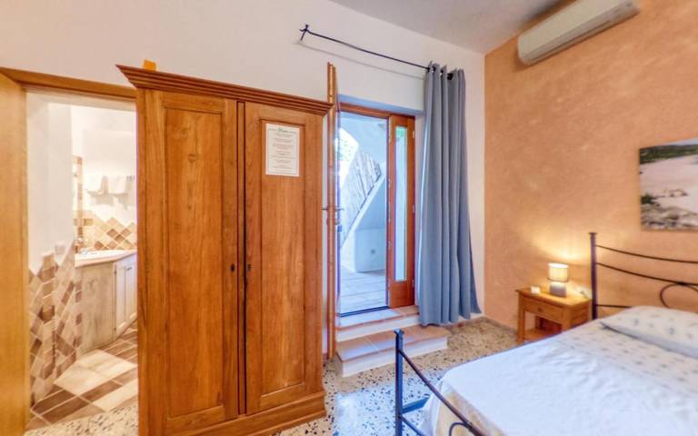 Chambre d’hôte pour 4 personnes, avec jardin à Arzachena - 4