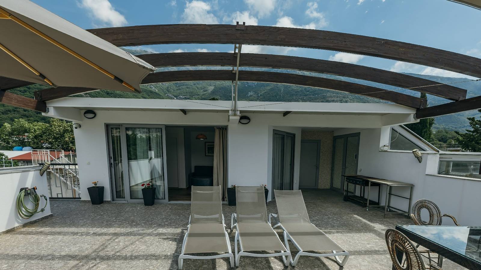 Ganze Wohnung, Lux Angel with Pool - Studio With Pool in Montenegro Coast