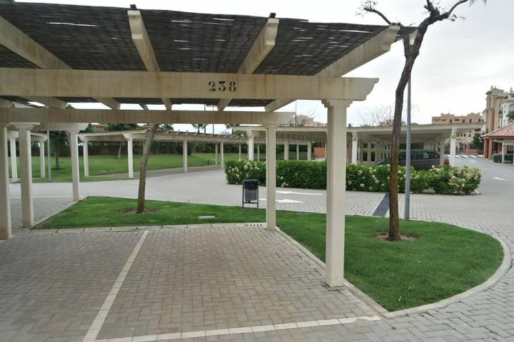 Apartamento de vacaciones para 6 personas, con terraza además de piscina y jardín - 1