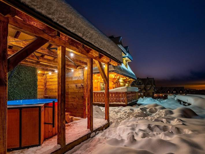 Stilvolles Ferienhaus im Highlander-Stil, Sauna in Murzasichle, Karpaten (Polen)