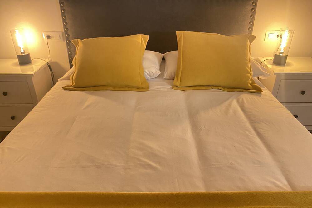 Entire apartment, Luxury Apartment with direct access to the Plaza Mayor in Centro (Salamanca), Salamanca