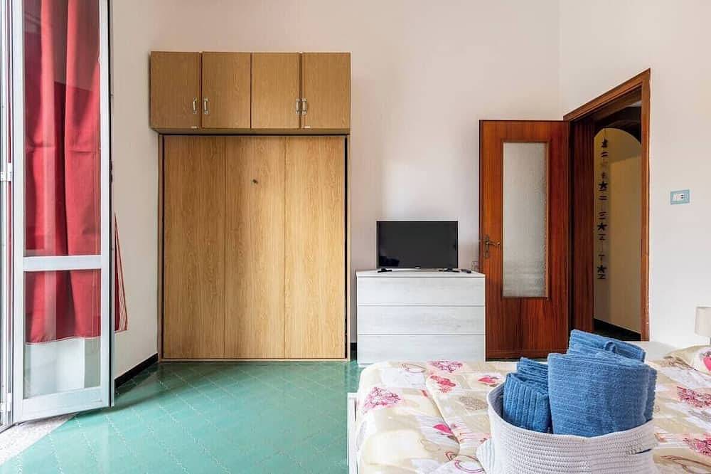 Entire apartment, Apartment Agata Deiva Marina 100 mt from the sea in Deiva Marina, Riviera di Levante