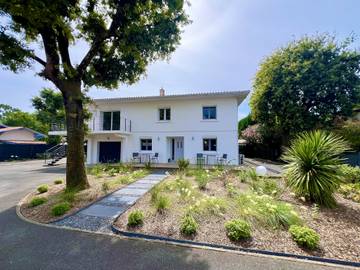 Cottage pour 2 personnes, avec jardin et piscine à Andernos-les-Bains
