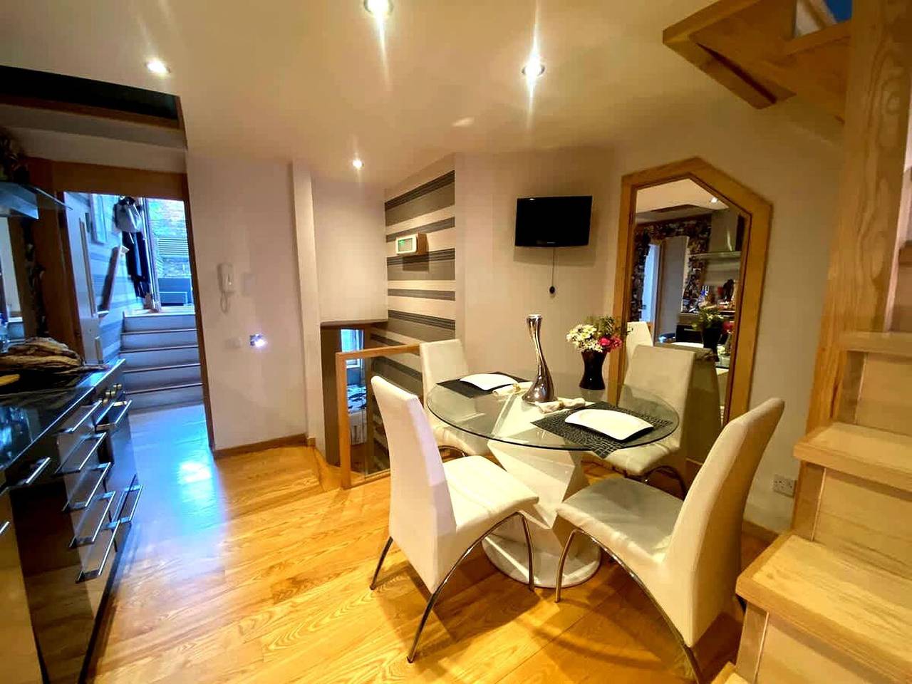 Ganze Wohnung, Stilvolle Londoner Wohnung mit privater Terrasse in Hammersmith und Fulham, London