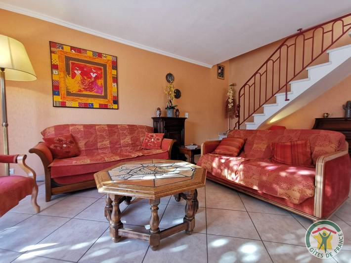 Gîte pour 6 personnes, avec Terrasse et Jardin