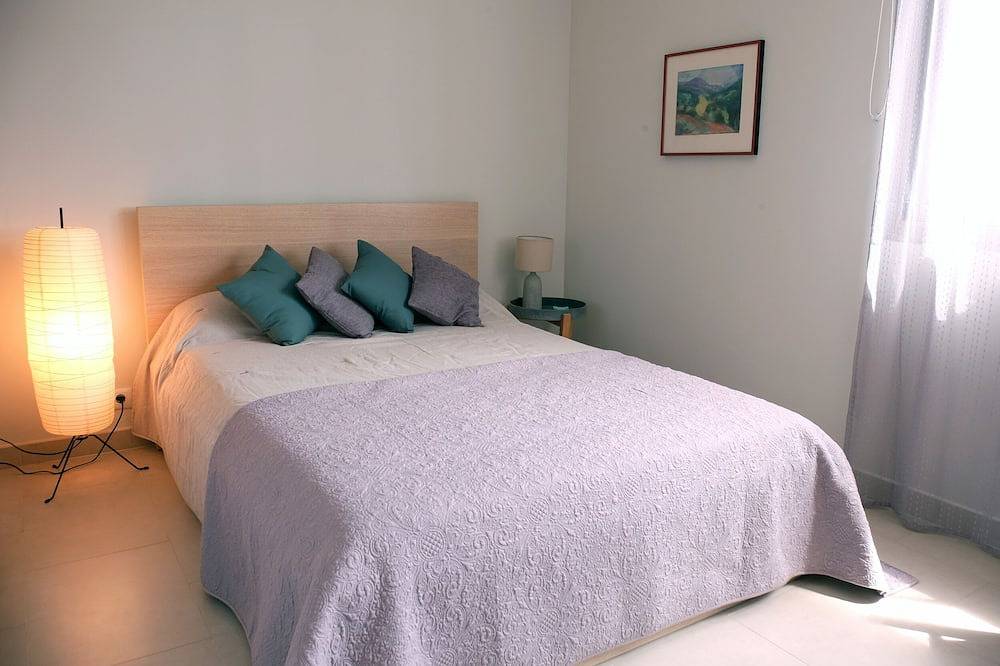 Ganze Wohnung, Fabelhaft moderne Garten-Ferienwohnung in Naturpark mit Meerblick in Los Caños de Meca, Barbate