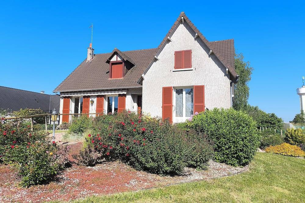 The House of Harmony in Cour-Cheverny, Sologne