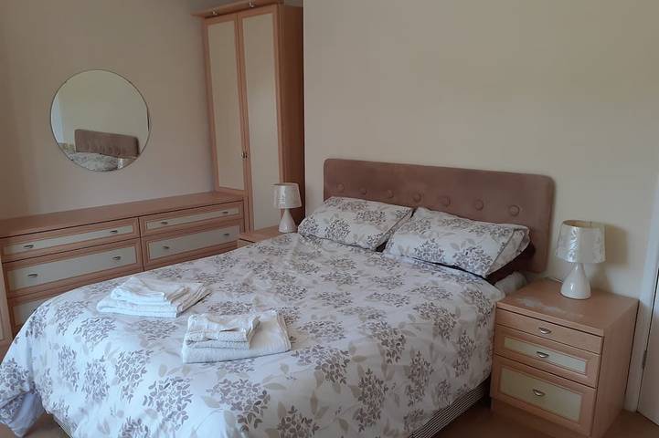 3-Bett-Bungalow 5 Minuten zu Fuß zum Meer / Highcliffe Castle Wifi für Behinderte geeignet in Dorset
