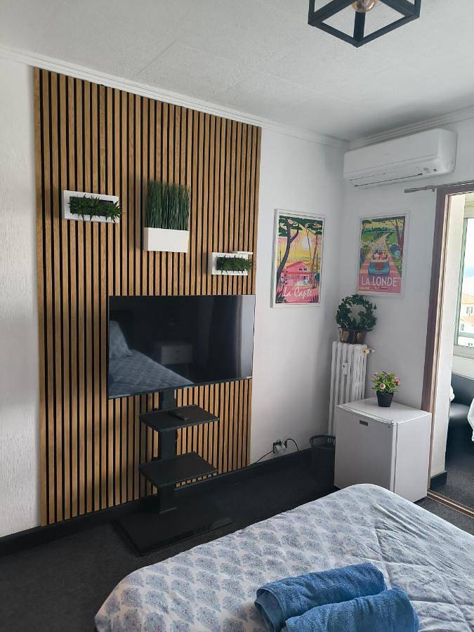 Gîte pour 3 personnes, avec vue et terrasse dans Le Mourillon - 3