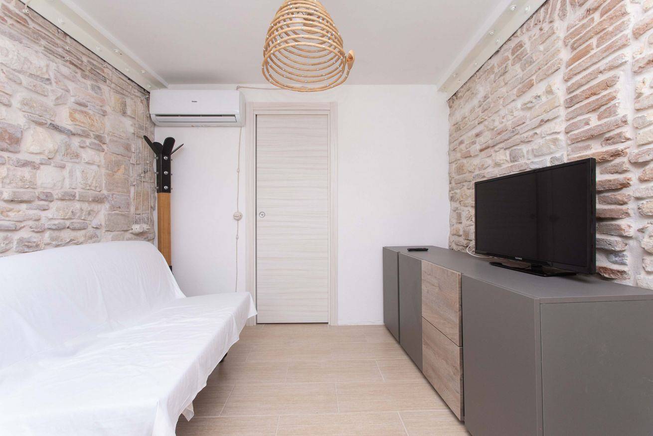 Apartamento entero, S240 - Sirolo, three-room apartment in quiet area with air conditioning in Sirolo, Riviera del Conero