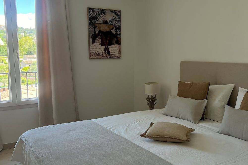 Villa Cote D'Azur - View Saint-Paul-De-Vence in La Colle-sur-Loup, Cannes und Umgebung