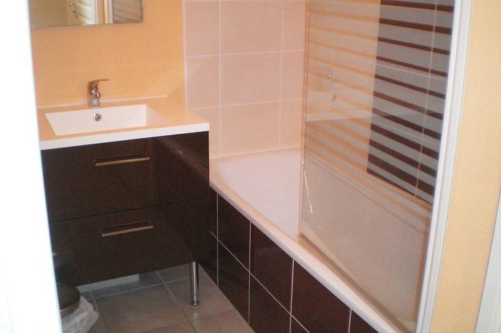 Entire apartment, T3 apartment in quiet residence, in Ax les Thermes in Ax-les-Thermes, French Pyrenees