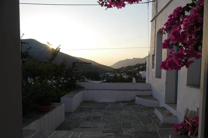 Gîte pour 2 personnes, avec Jacuzzi dans Apollonia