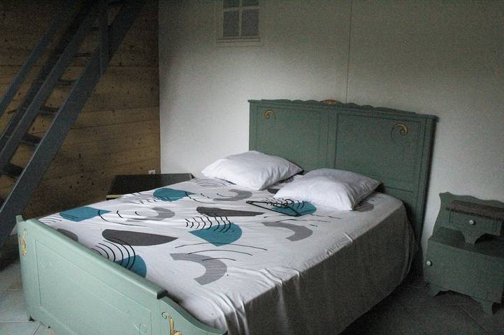 Location de vacances pour 6 personnes, avec jardin, animaux acceptés à Saint-Hilaire-la-Palud - 2