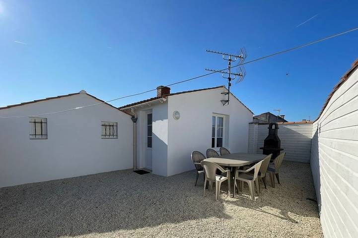 Gîte pour 5 personnes, avec jardin à Talmont-Saint-Hilaire