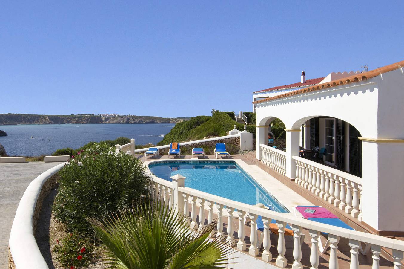 Villa Saona by Villa Plus in Arenal d'en Castell, Es Mercadal