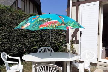 Gîte pour 4 personnes, avec jardin dans le Calvados