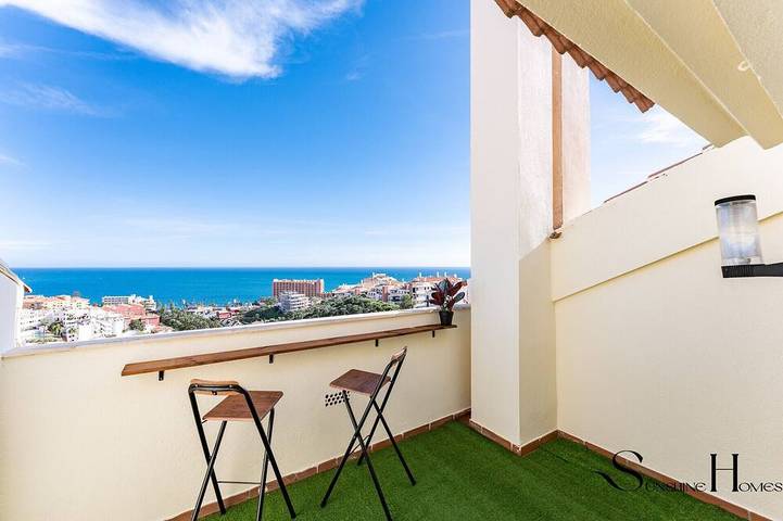 Chalet voor 6 personen, with balkon and tuin as well as zwembad in Benalmádena