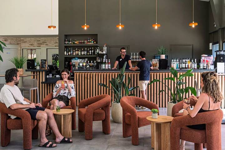 Camping pour 4 personnes, avec piscine et terrasse, animaux acceptés dans Centre-Val de Loire - 4