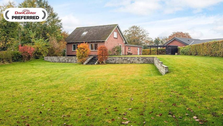 Vacation house for 6 people, with yard, with pets - 1