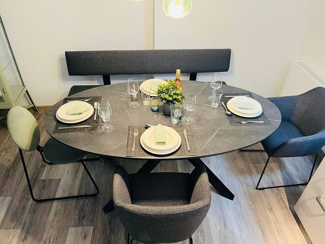 Entire apartment, Apartment 'Ferienwohnung Stern' with Shared Terrace and Wi-Fi in Goslar, Harzvorland