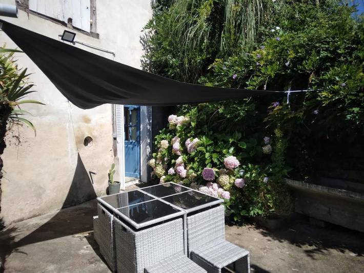 Location de vacances pour 8 personnes, avec terrasse à Jumilhac-le-Grand - 4