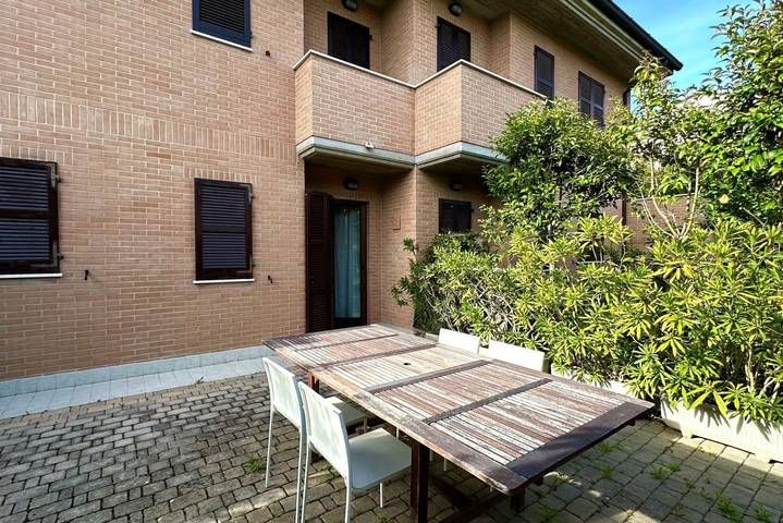 Ferienwohnung für 4 Personen, mit Garten in Sirolo