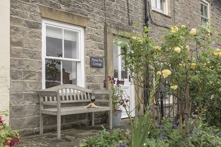 Cottage for 2 people, with garden, with pets in Middleham