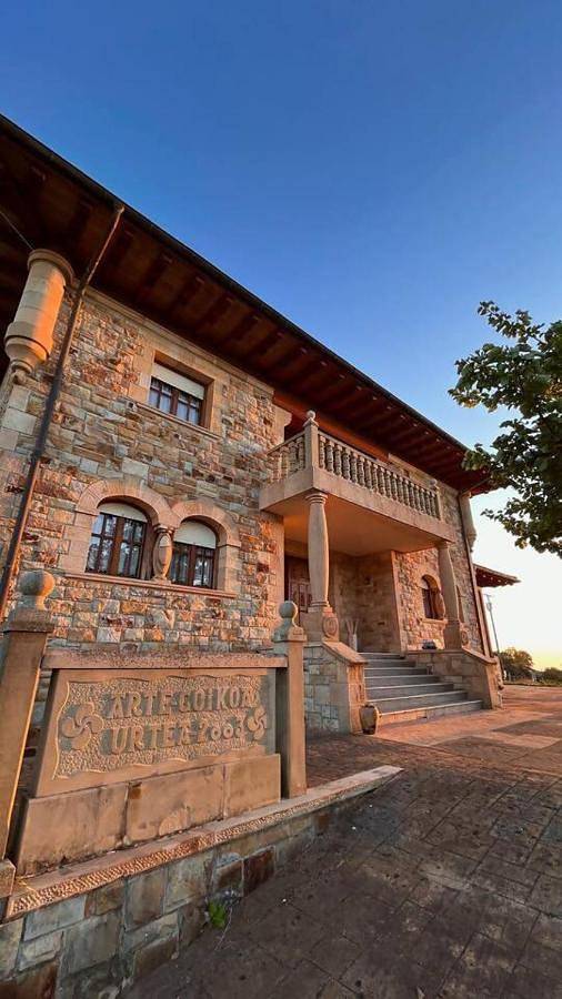 Chalet para 12 personas, con Balcón y Jardín en Reserva de la Biosfera de Urdaibai