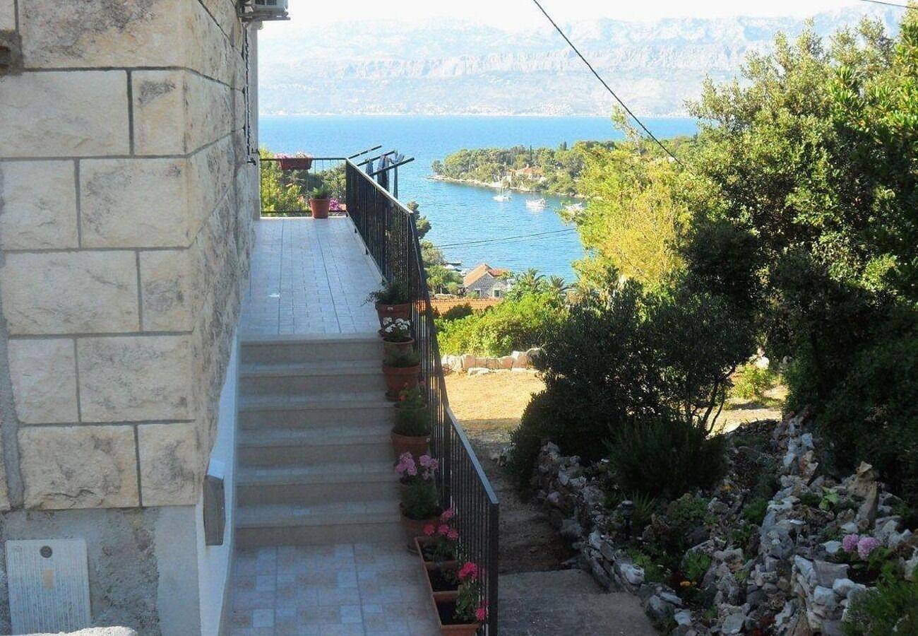 Ganze Wohnung, Apartment Ivope in Supetar, Brac