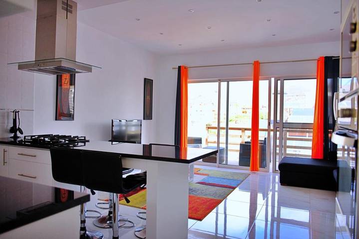 Gîte pour 4 personnes, avec terrasse et vue dans São Vicente - 2