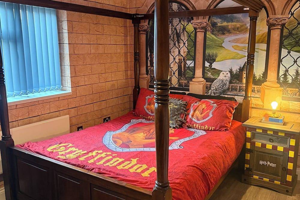 Entire apartment, Potters Hideout in Watford, Hertfordshire