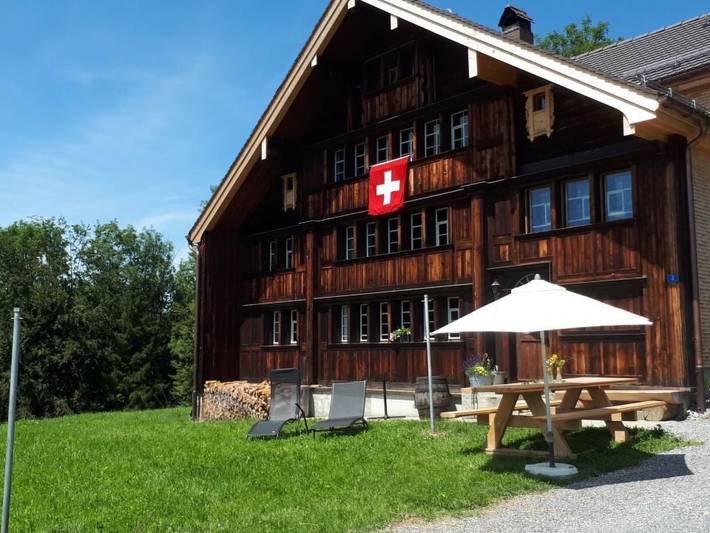 Gîte pour 4 personnes, avec jardin à Appenzell