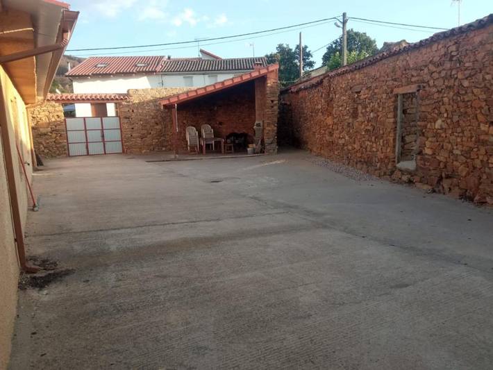 Apartamento de vacaciones para 11 personas, con jardín en La Carballeda - 4