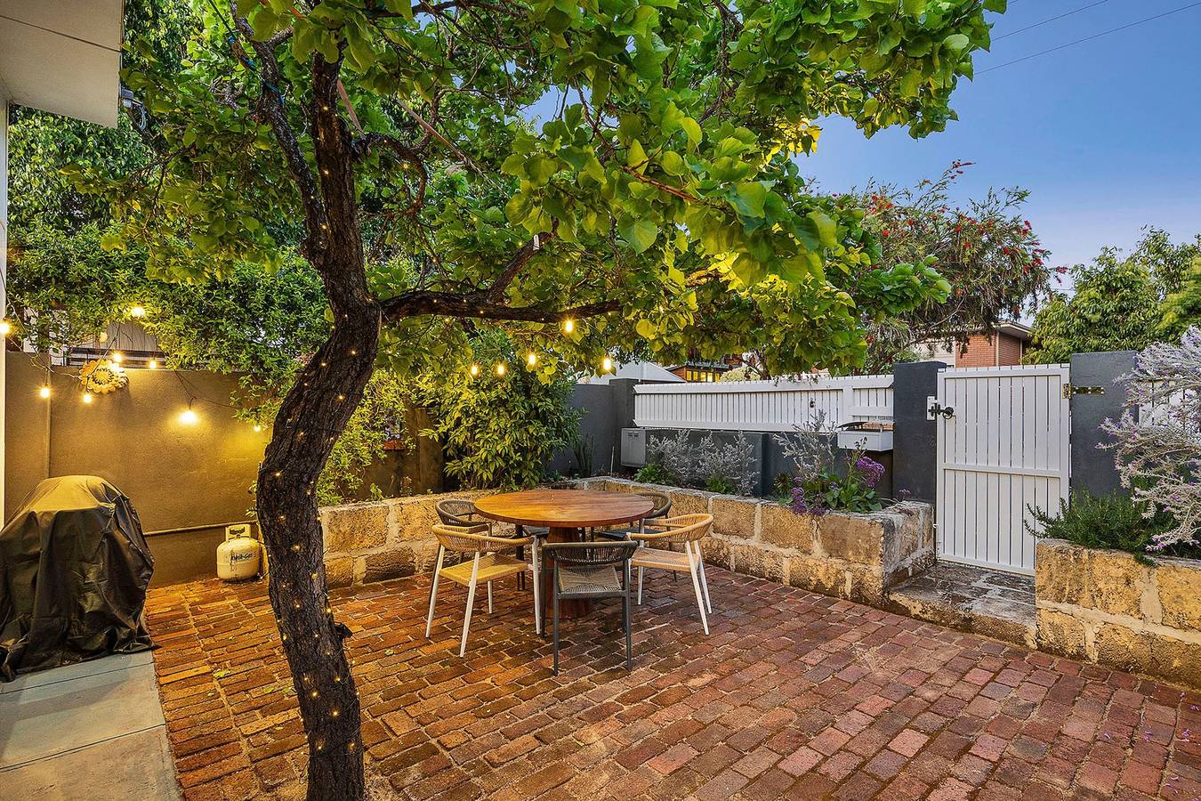 Salt & Soul South Freo - 3Br in South Fremantle, Perth