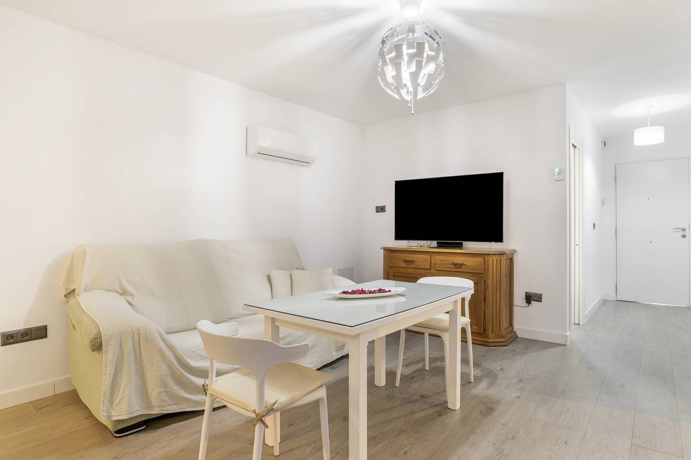 Apartamento entero, Apartamento 'Serranía' con terraza privada, Wi-Fi y aire acondicionado in Ronda, Provincia de Málaga