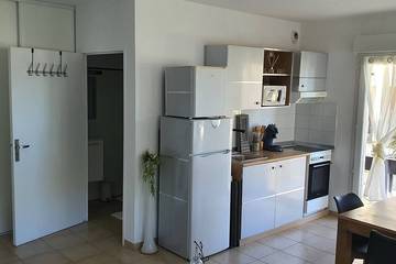 Gîte pour 3 personnes, avec piscine ainsi que jardin et jacuzzi, animaux acceptés à Santa-Maria-Poggio