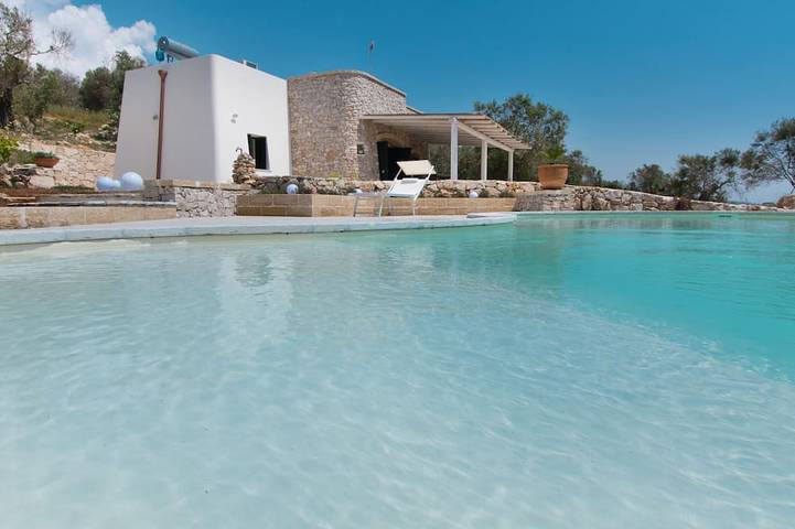 Villa pour 8 personnes, avec jardin et balcon, animaux acceptés à Salve