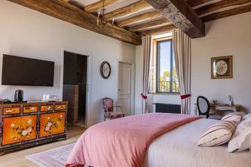 Cottage pour 4 personnes, avec piscine et vue ainsi que jardin et terrasse dans Saint-Christophe-du-Bois