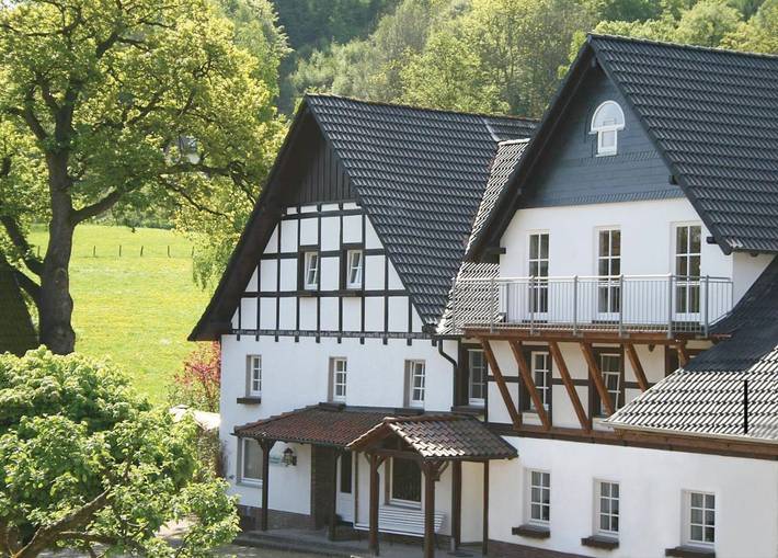 Apartmenthotel für 2 Personen, mit Terrasse und Garten sowie Sauna in Sundern