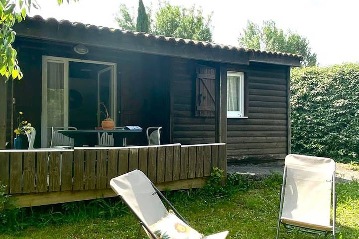 Gîte pour 3 personnes, avec terrasse et piscine à Villegly - 2