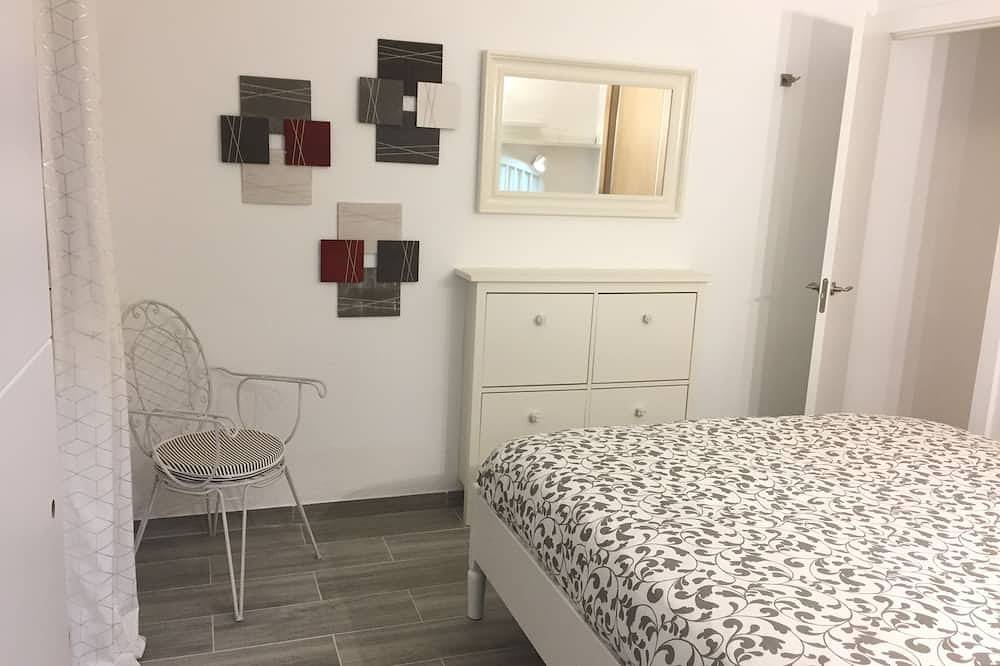 Ferienhaus, Pool, Meerblick,  3 Schlafzimmer, 3 Bäder und Außen-Wc+Dusche, 155qm in Vallgornera, Llucmajor