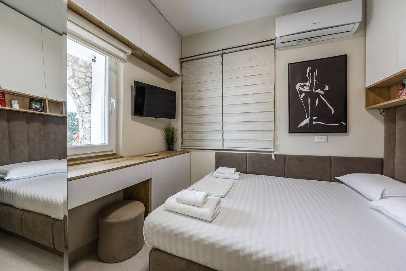 Ganze Wohnung, Azure Haven Dhërmi | Modern 2Br Escape in Dhërmi, Himarë